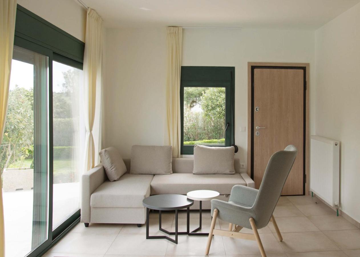 Angelbay Bungalows Hagia Triada Exterior foto