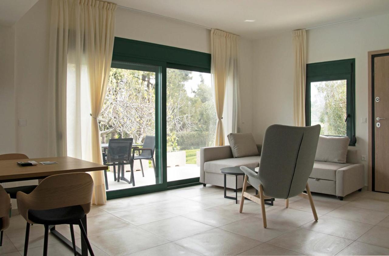 Angelbay Bungalows Hagia Triada Exterior foto