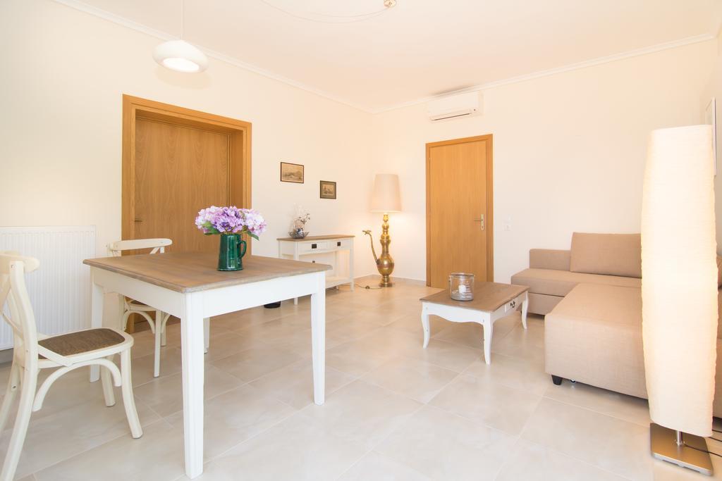 Angelbay Bungalows Hagia Triada Exterior foto